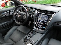 2014 Cadillac CTS V-Sport dashboard steering wheel