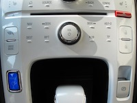 2014 Chevrolet Volt white center console
