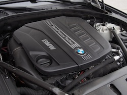 2014 寶馬 BMW 535d xDrive Metallic White turbodiesel straight six engine
