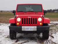 2015 Jeep Wrangler Unlimited Sahara front headlights