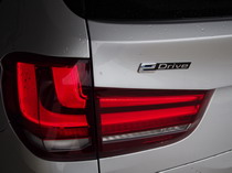 2016 BMW X5 xDrive40e Plug-In Hybrid rear taillights